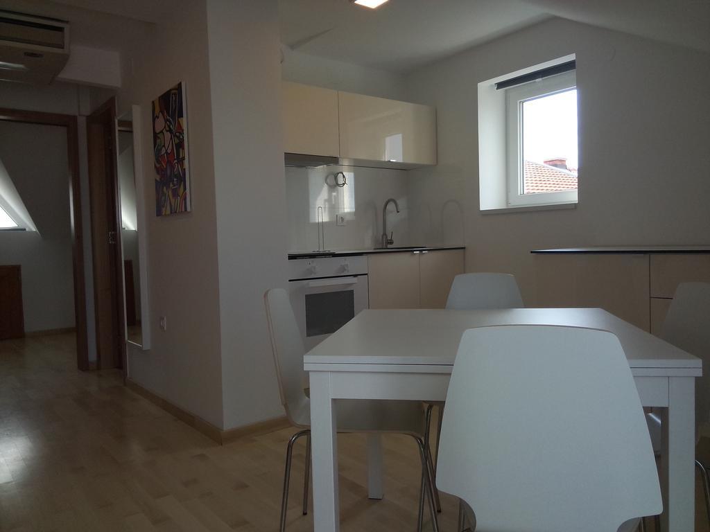 Drance 16 Apartments Selce Rum bild
